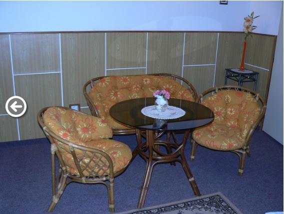 Restaurace A Pension Prvni Mlyn Chomutov Exterior foto